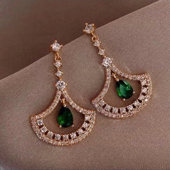 Jewelry - Emerald Fan Shape Earrings
